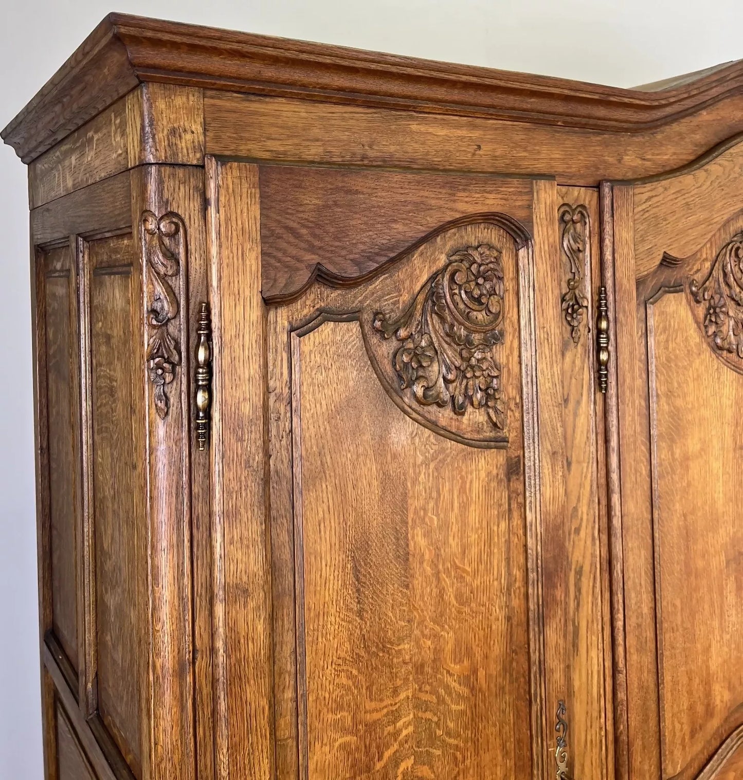 Wardrobe Vintage French Louis XVI Style Oak Four Door Mirrored Armoire LOT 4901