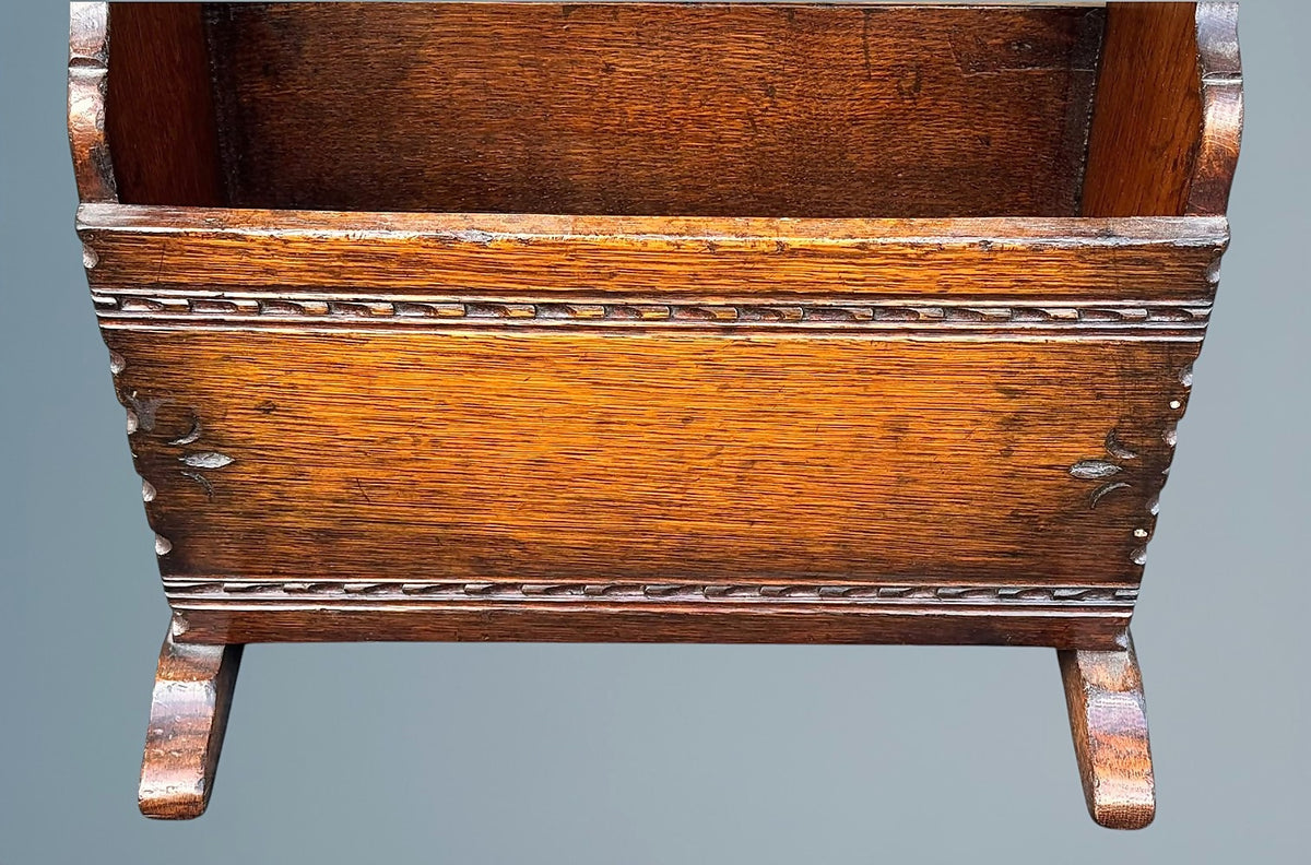 Oak Magazine Rack / Oak End Table Titchmarsh Goodwin