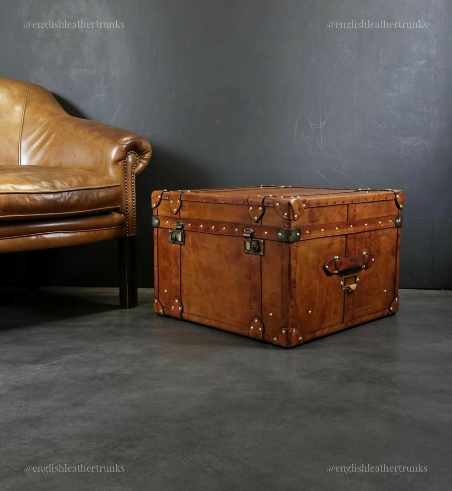 Bridle Leather Coffee Table Storage Trunk - Luxury Handmade English - Hand Pinned - Storage