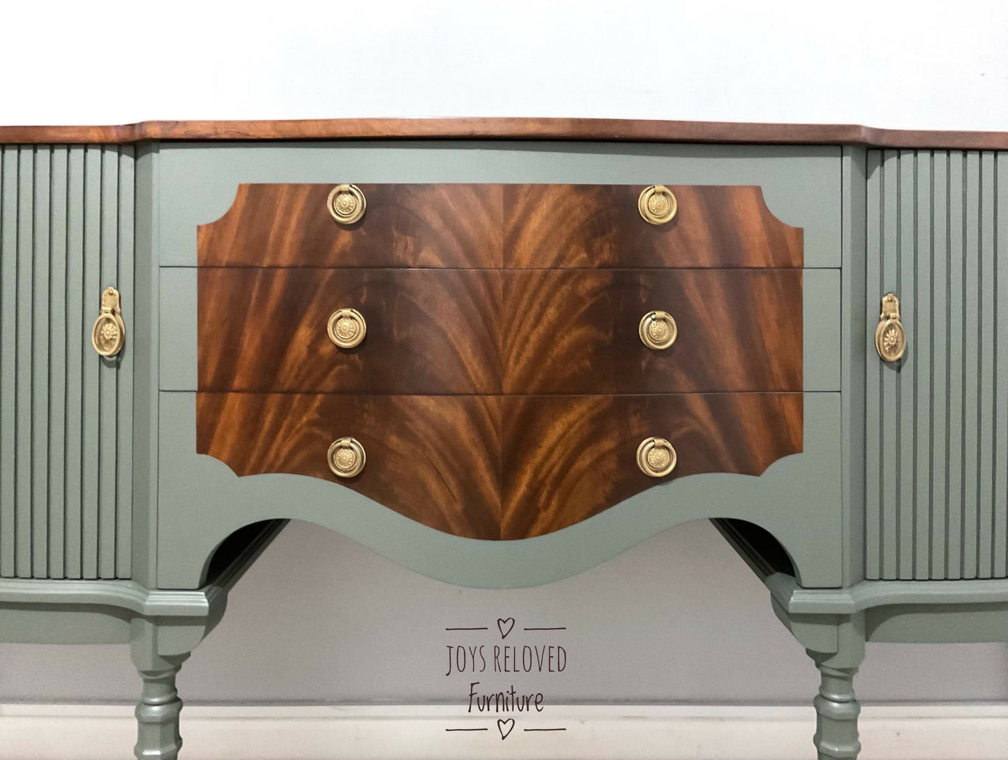 Regency style sideboard (Serpentine Strongbow)