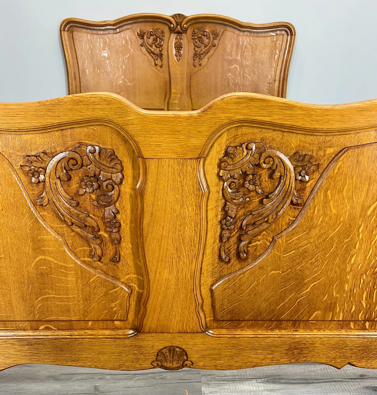 Bed Antique French Louis XVI Oak Double Bed Frame Carved Headboard LOT 3662