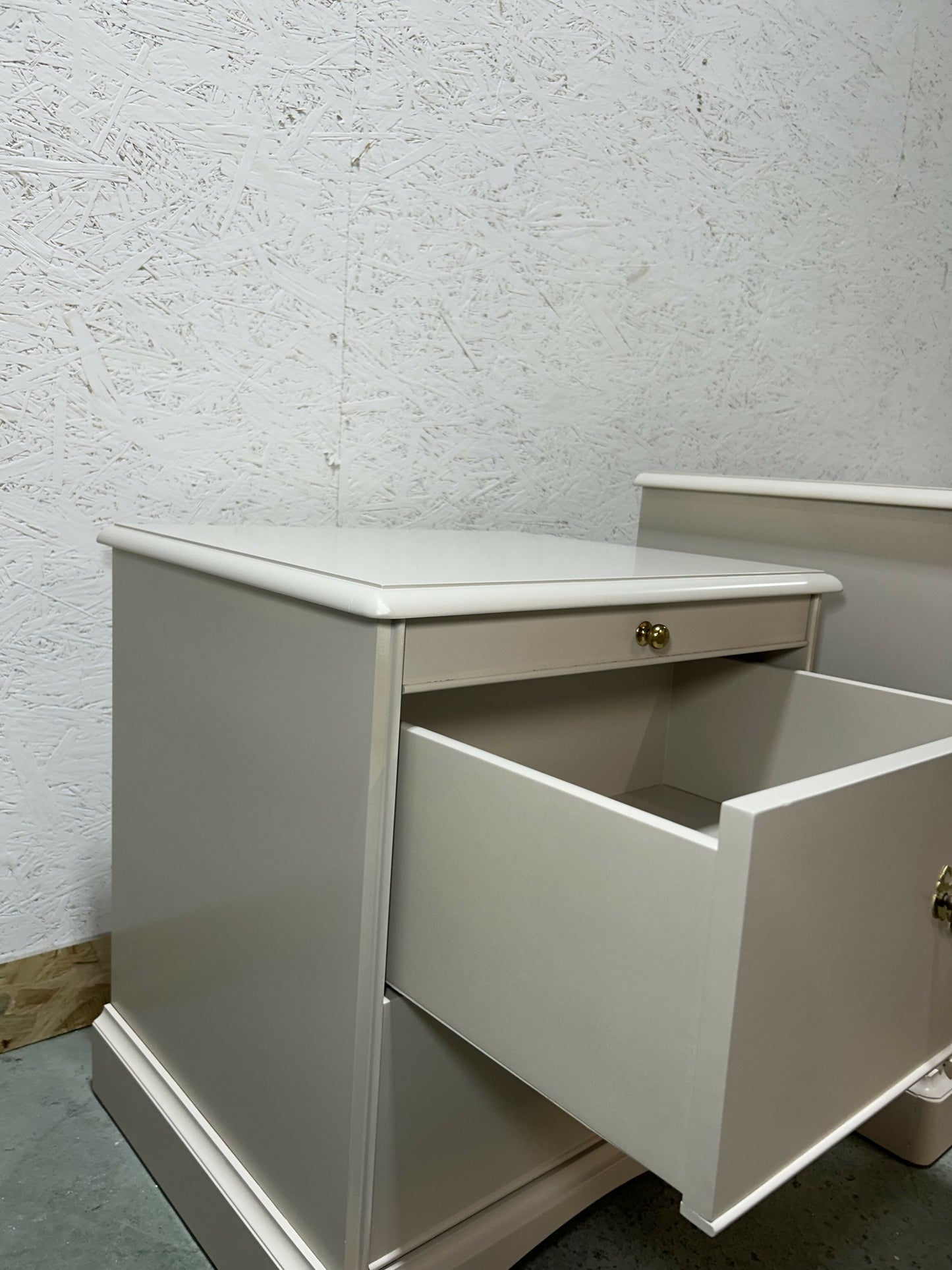 Bedroom set