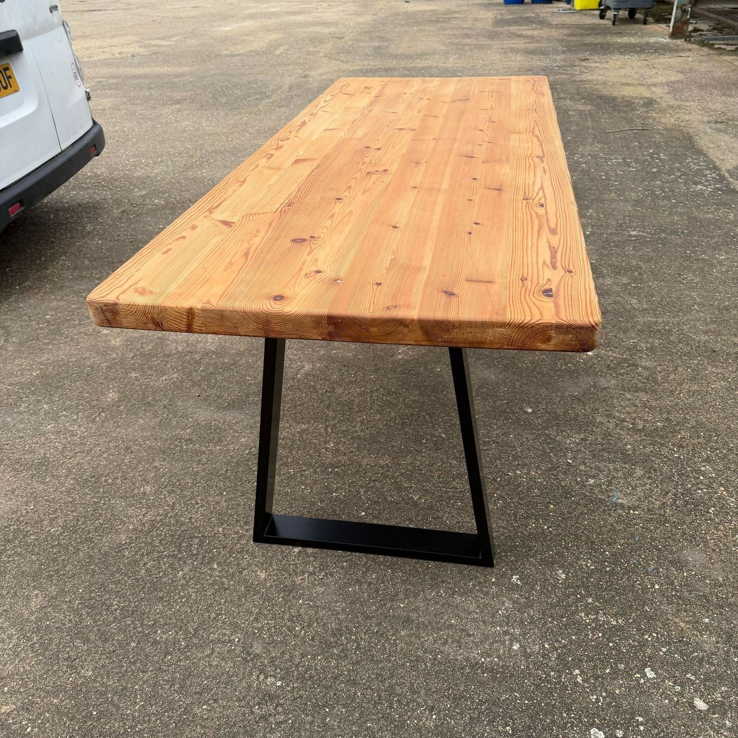 Reclaimed Pine Farmhouse Table Modern Trapezium Metal Industrial Legs Seat 6/8