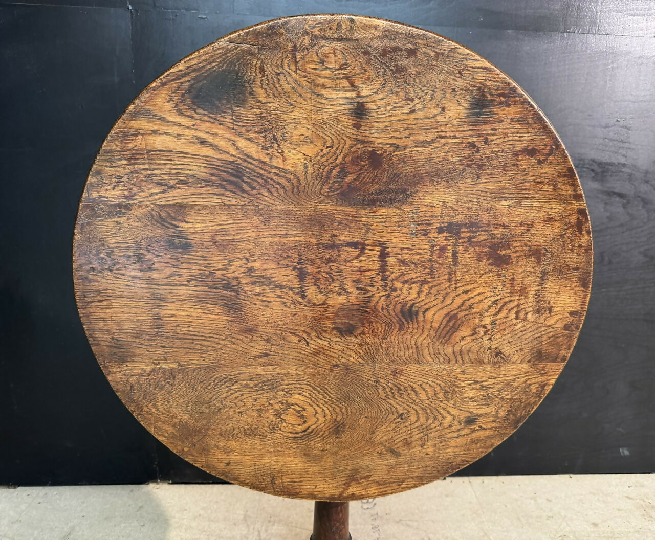 Georgian Oak Tilt Top Table
