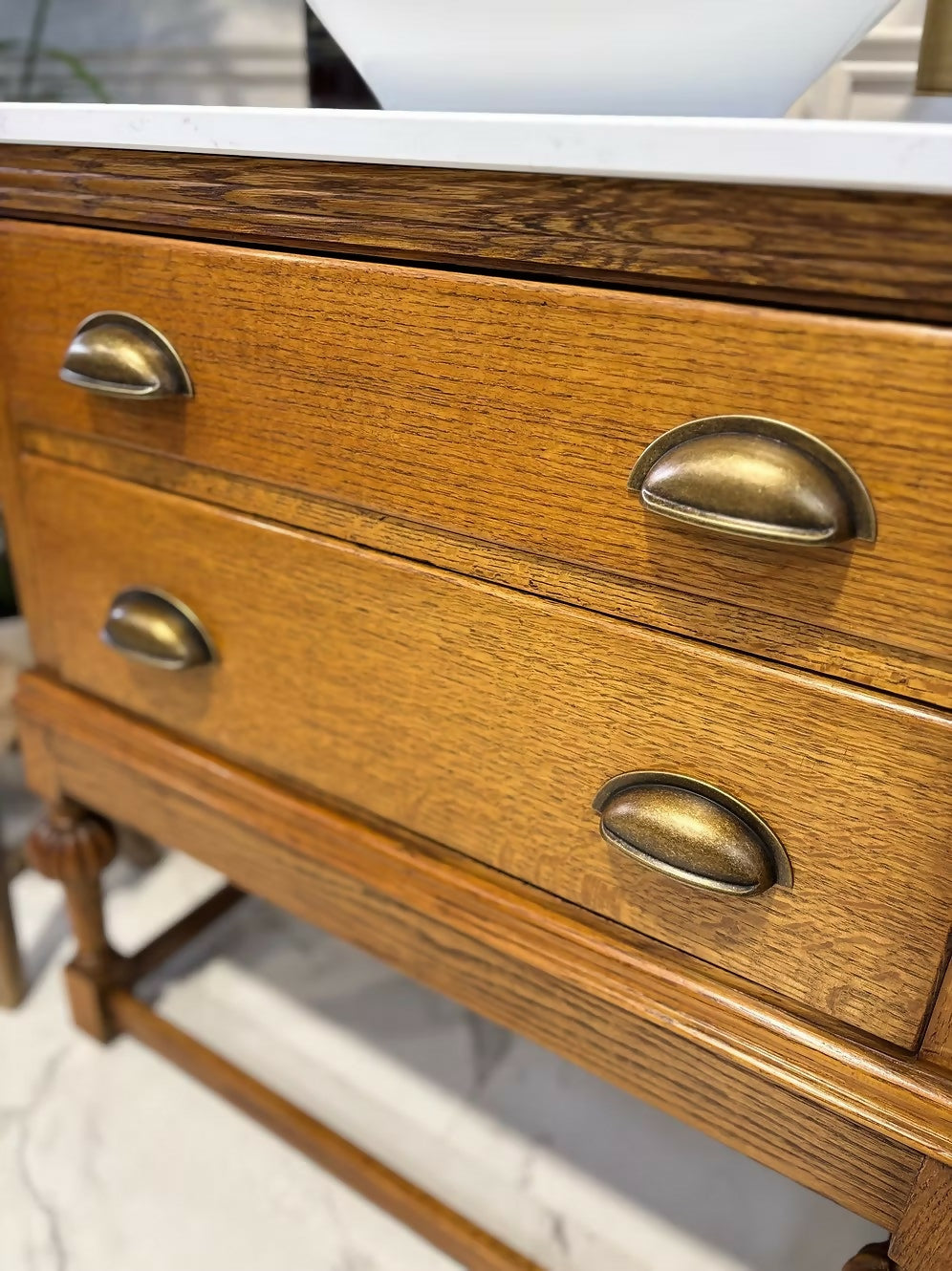 Traditional Bathroom Vintage Vanity Unit With Tap - George II