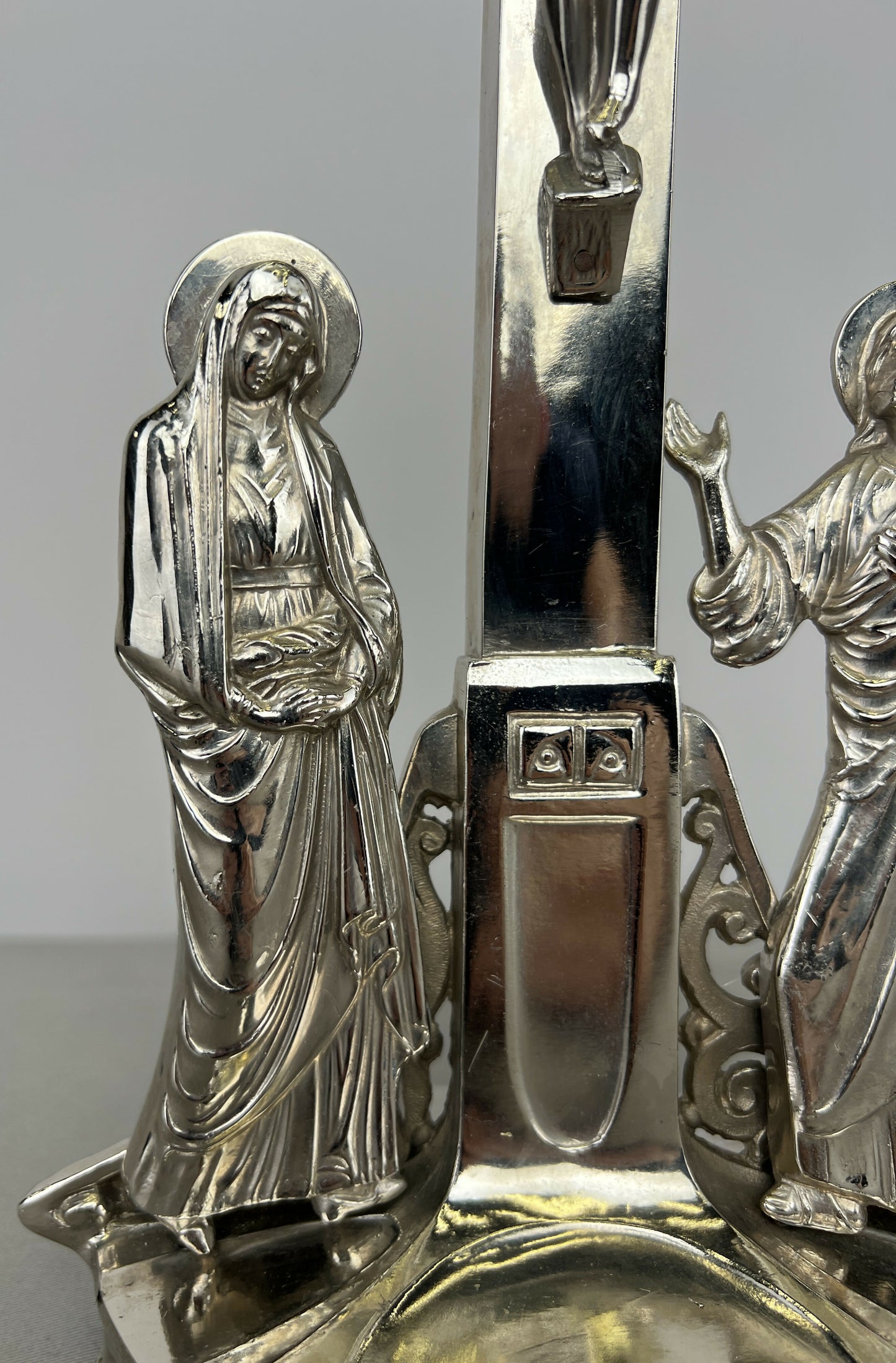 Crucifix Vintage French Style Metal Ornate Religious Figure LOT 6420