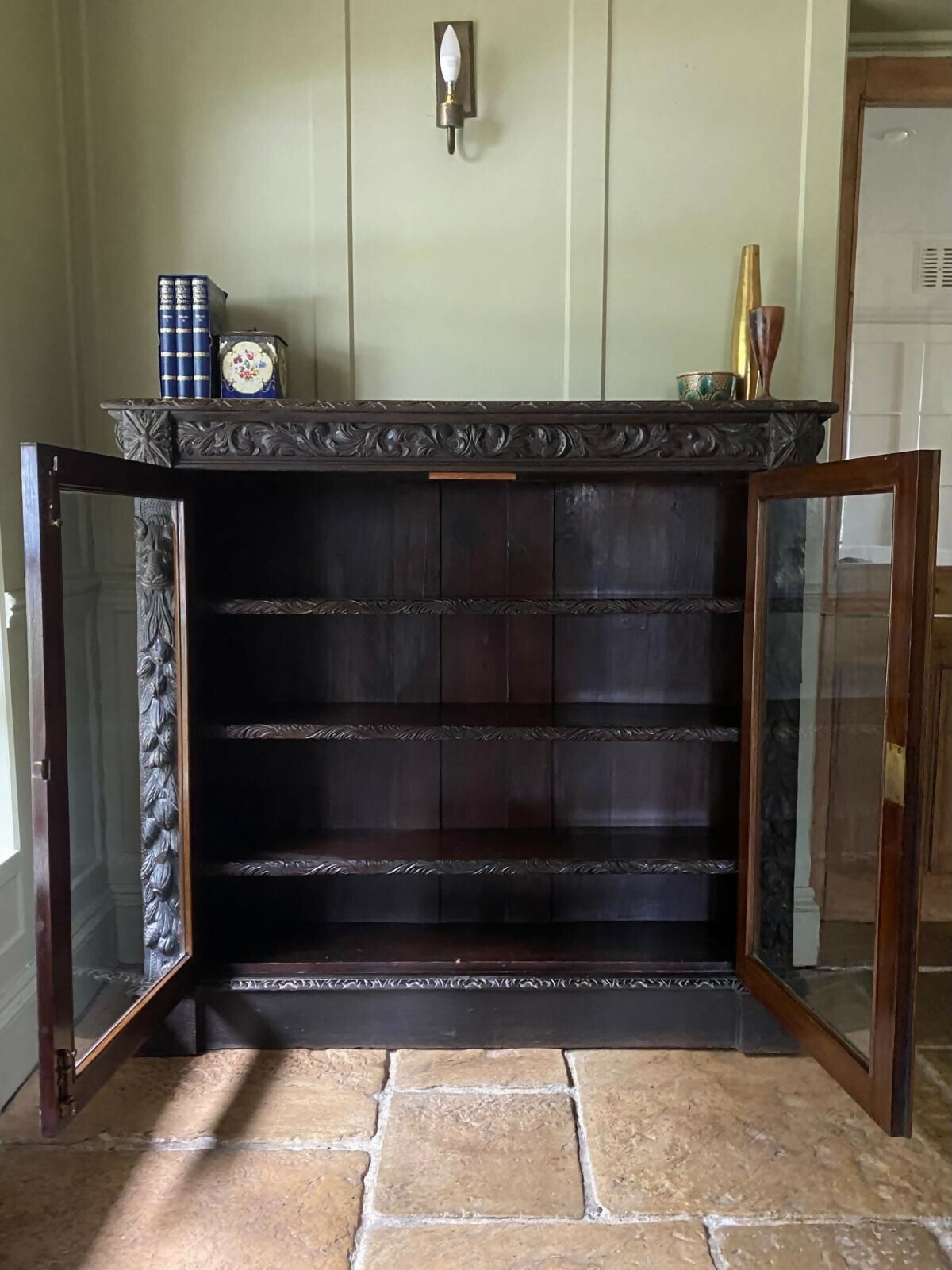 Antique Victorian Jacobean Style Oak Carved Glazed Bookcase Cabinet Cupboard