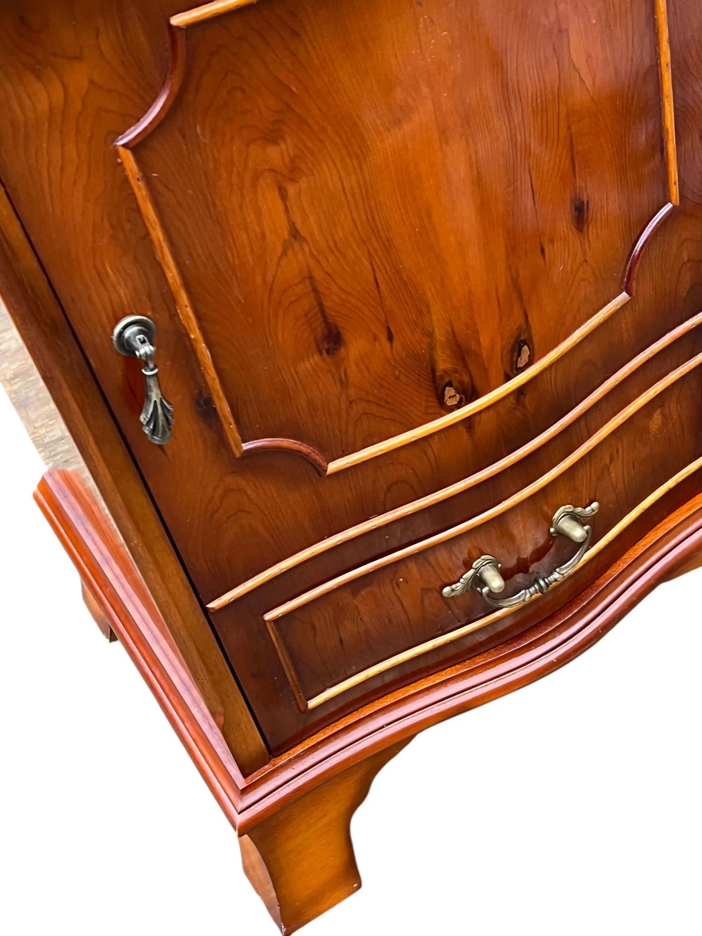 Vintage Georgian style Yew media unit / bedside chest
