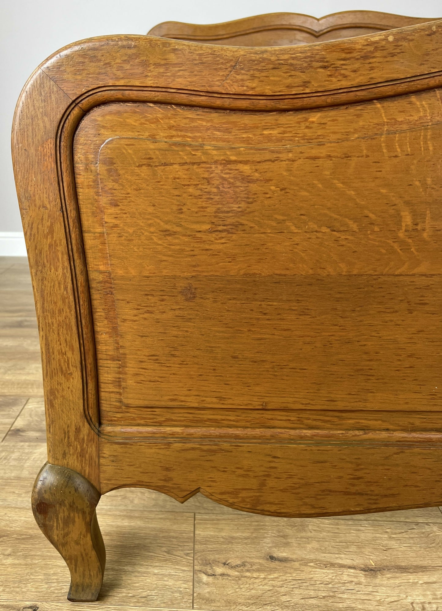 Bed Vintage French Louis XVI Oak Double Bed Frame Carved Headboard LOT 6380
