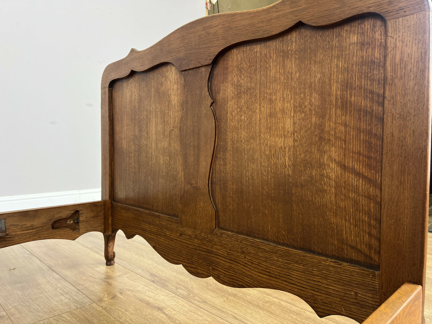 Bed Vintage French Louis XVI Oak Single Bed Frame Carved Headboard LOT 6389