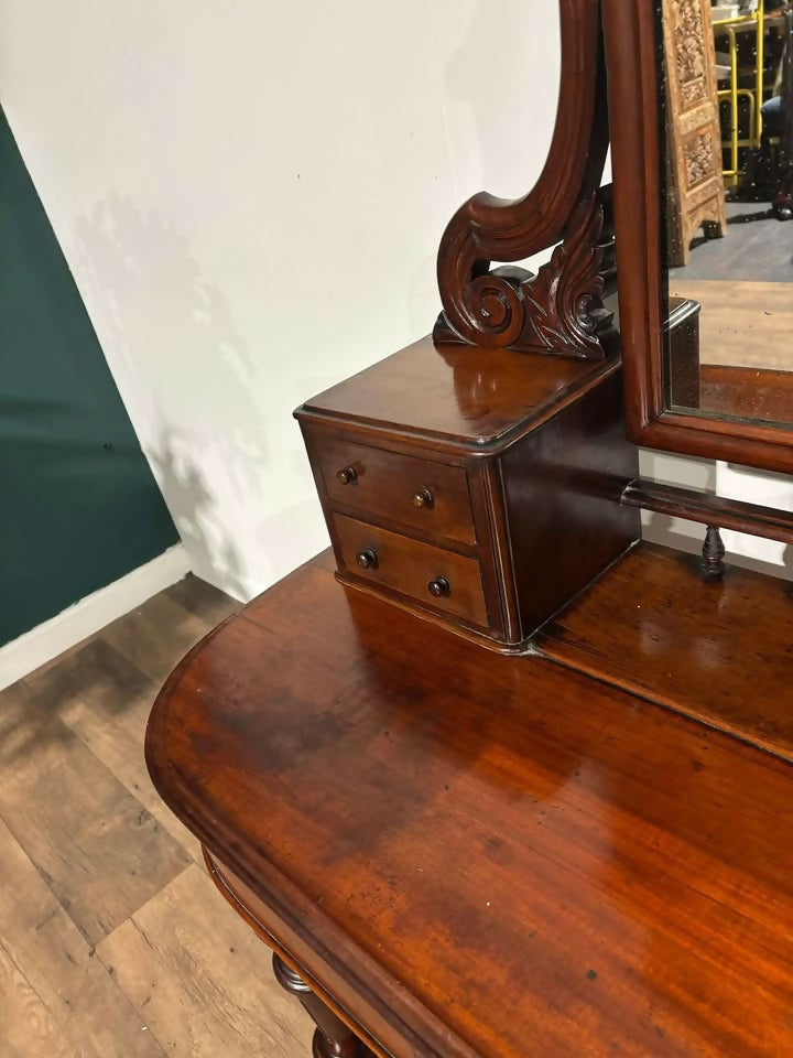 Victorian Mahogany Duchess Dressing Table00