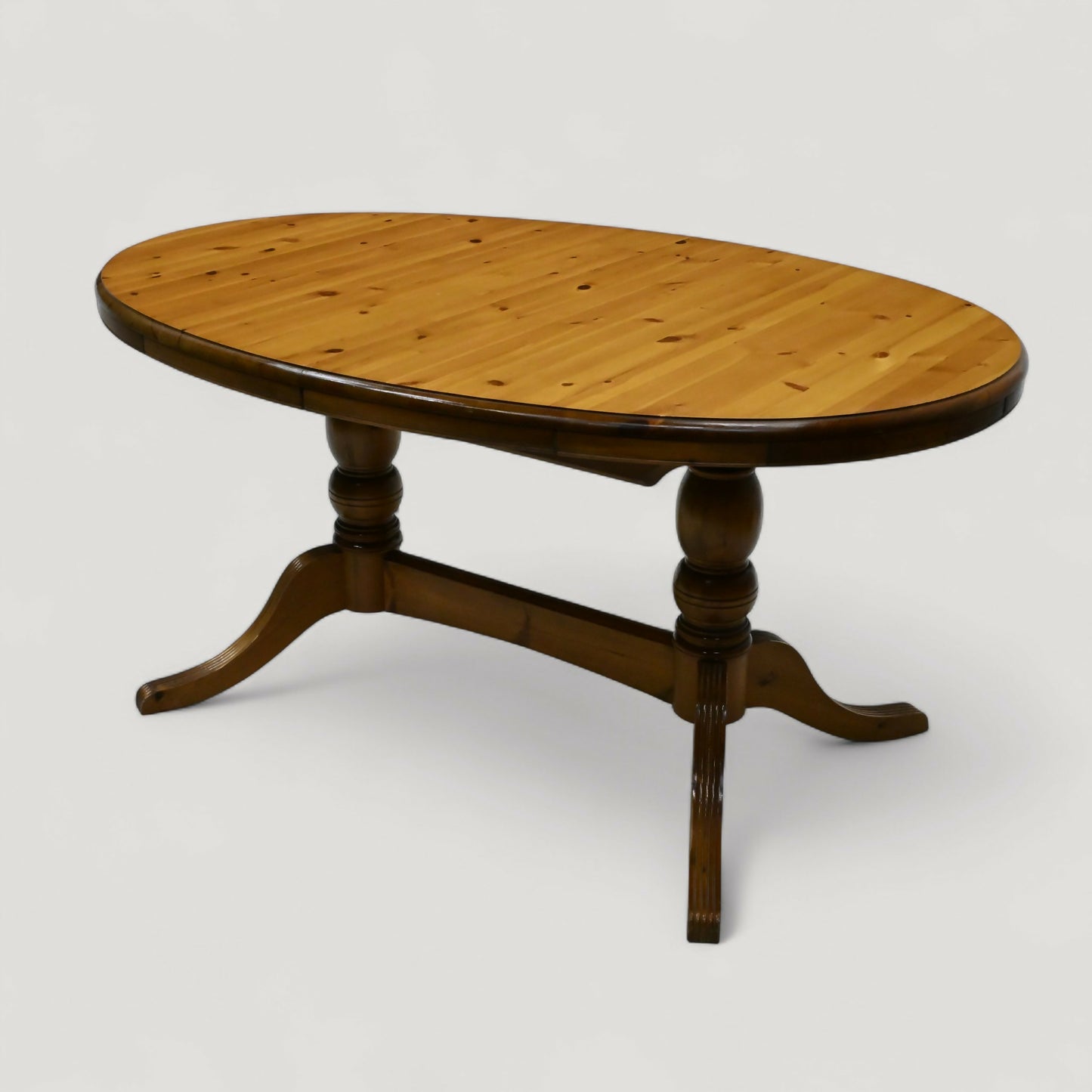 Ducal Extending Dining Table Solid Pine Seats 6-8 152cm/198cm FREE UK Delivery. SBR10911/0509E