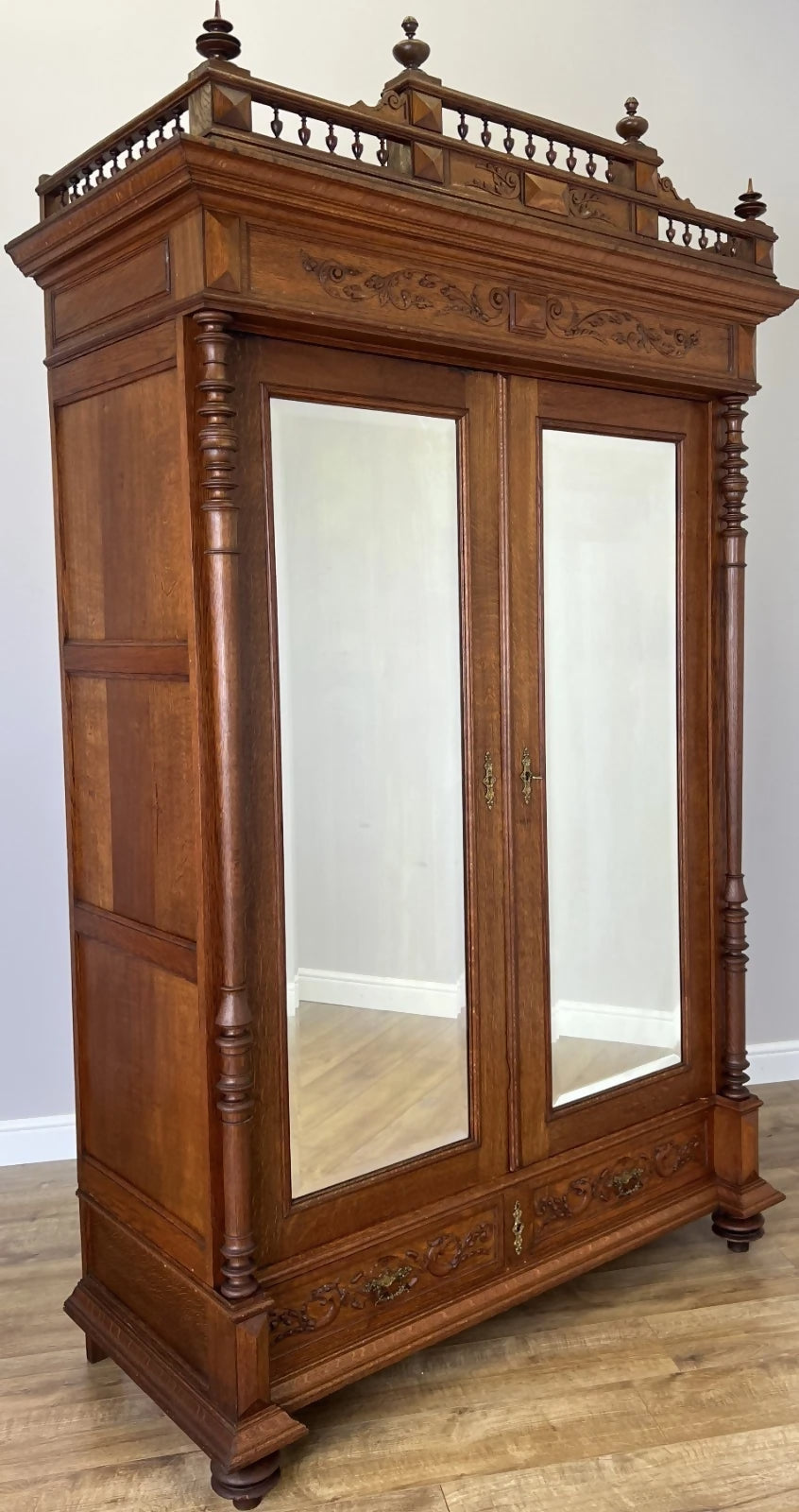 Wardrobe Antique French Oak Two Door Mirrored Carved Armoire Cabinet LOT 6153