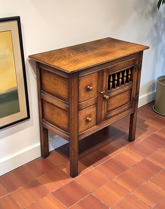 Oak Miniature Credence / Cupboard Titchmarsh & Goodwin RL19449