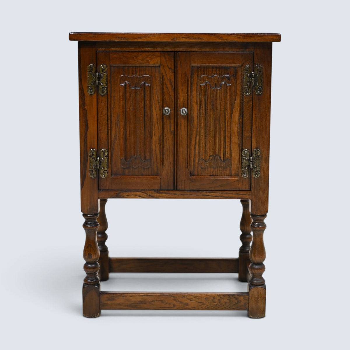 Old Charm Pedestal Cabinet/Side Cupboard Model 1582 FREE UK Delivery*