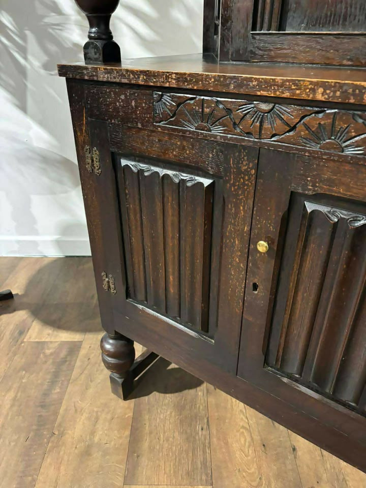 Early 20th Century Small Oak Court Cupboard