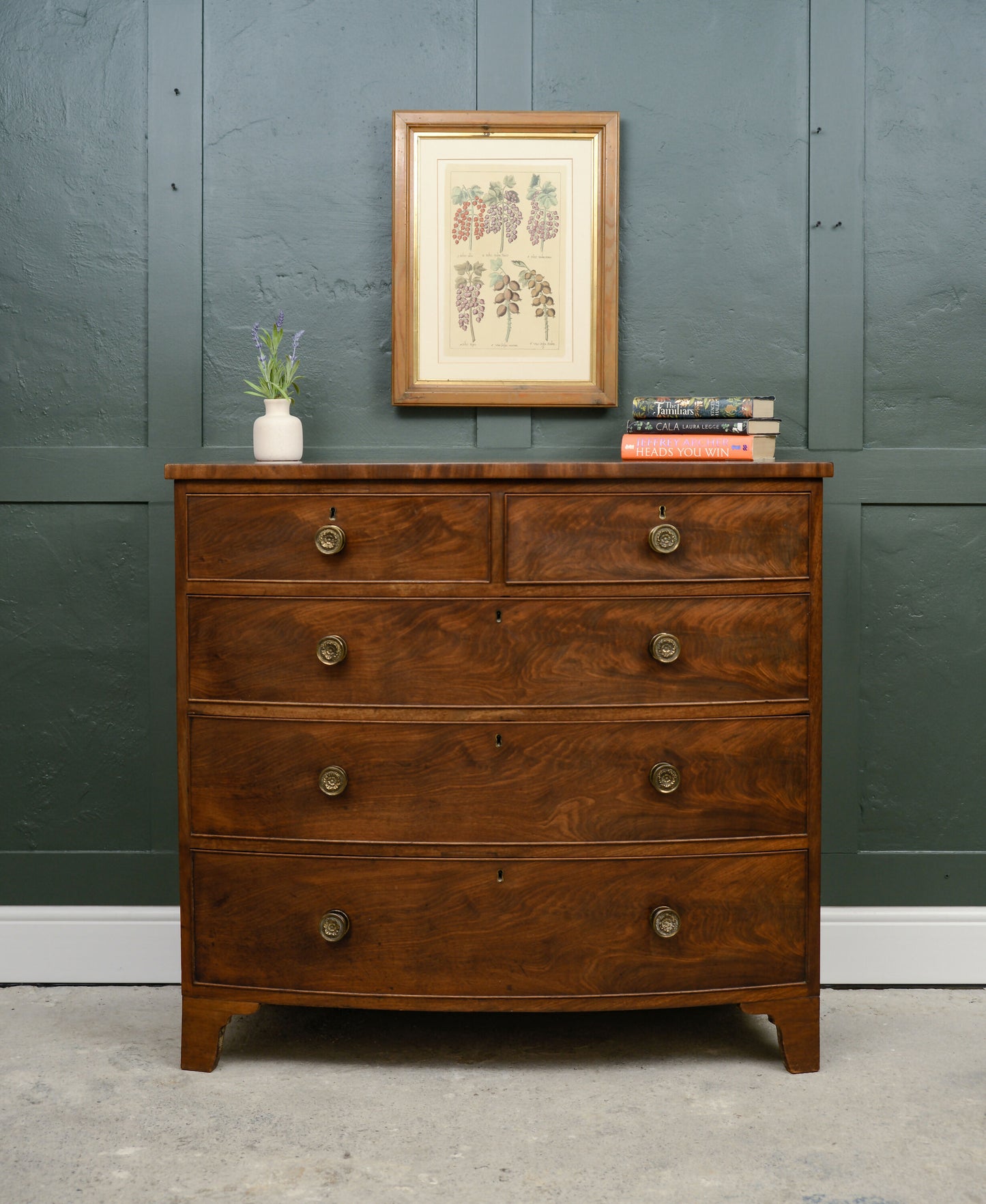 Georgian Mahogany Bow Fronted Chest of Drawers - 2 Over 3