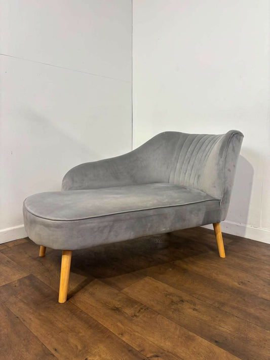 Modern Upholstered Grey Suede Chaise Longue / Day Bed
