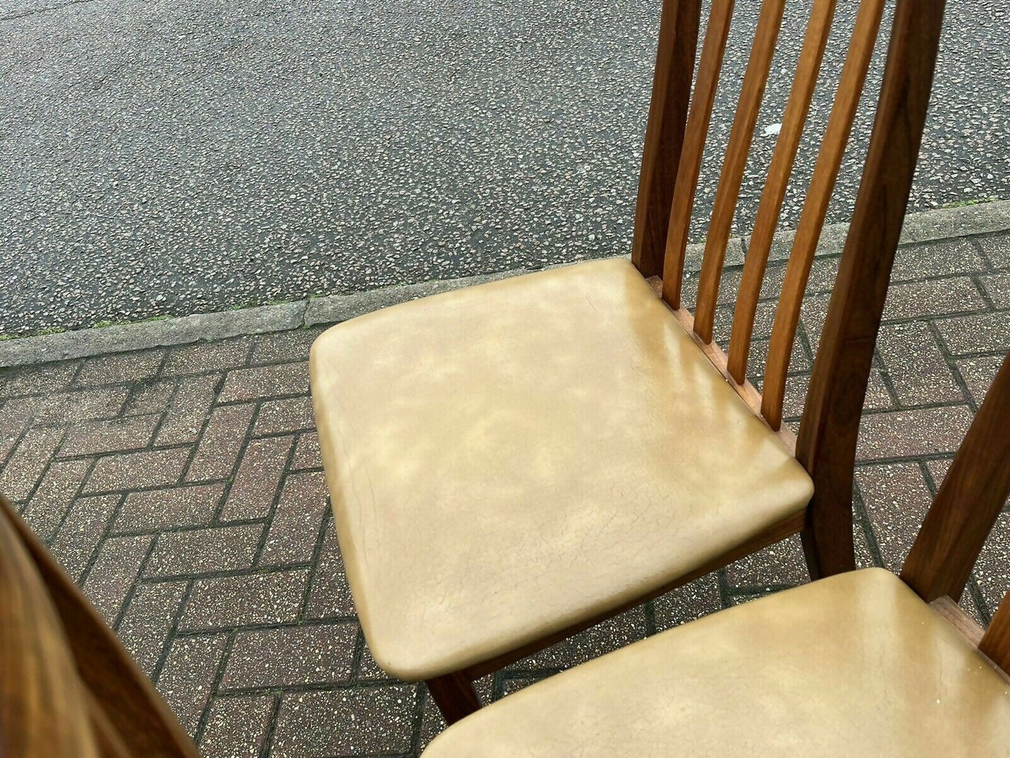 Mid Century G Plan Extending Dining Table & Chairs