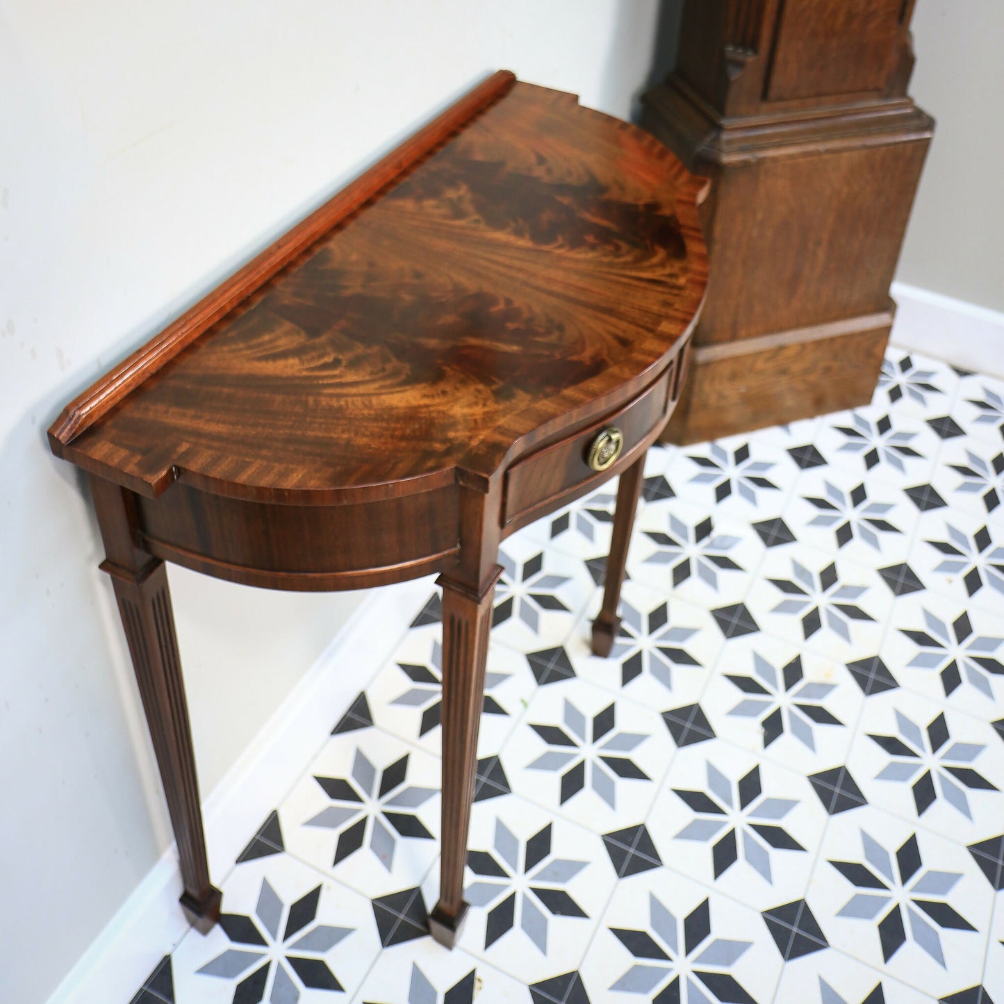 Demi-Lune Side Table Hall Table with Serpentine Front Reproduction