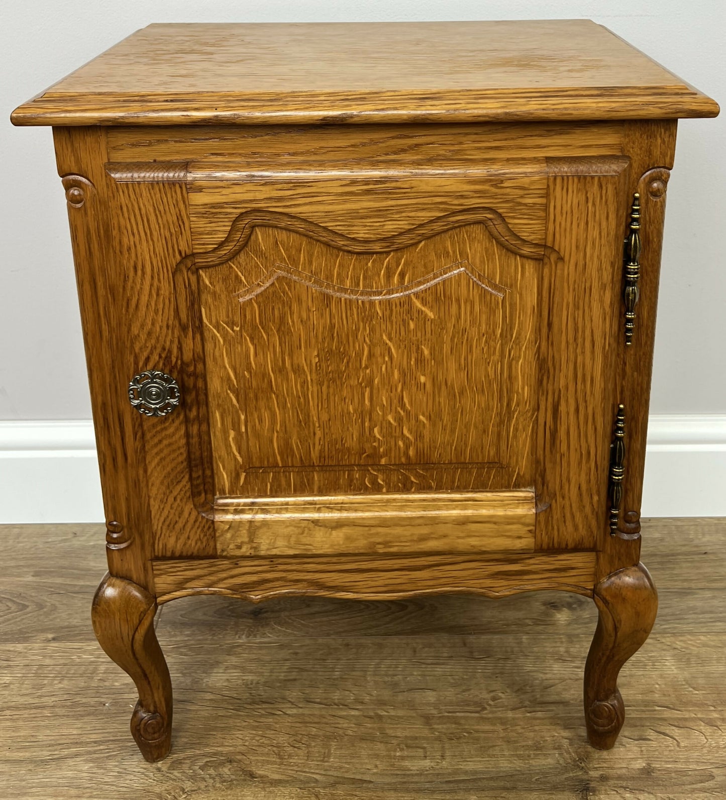 Pair of Bedside Tables Vintage French Louis Oak Nightstands Cabinets LOT 6295