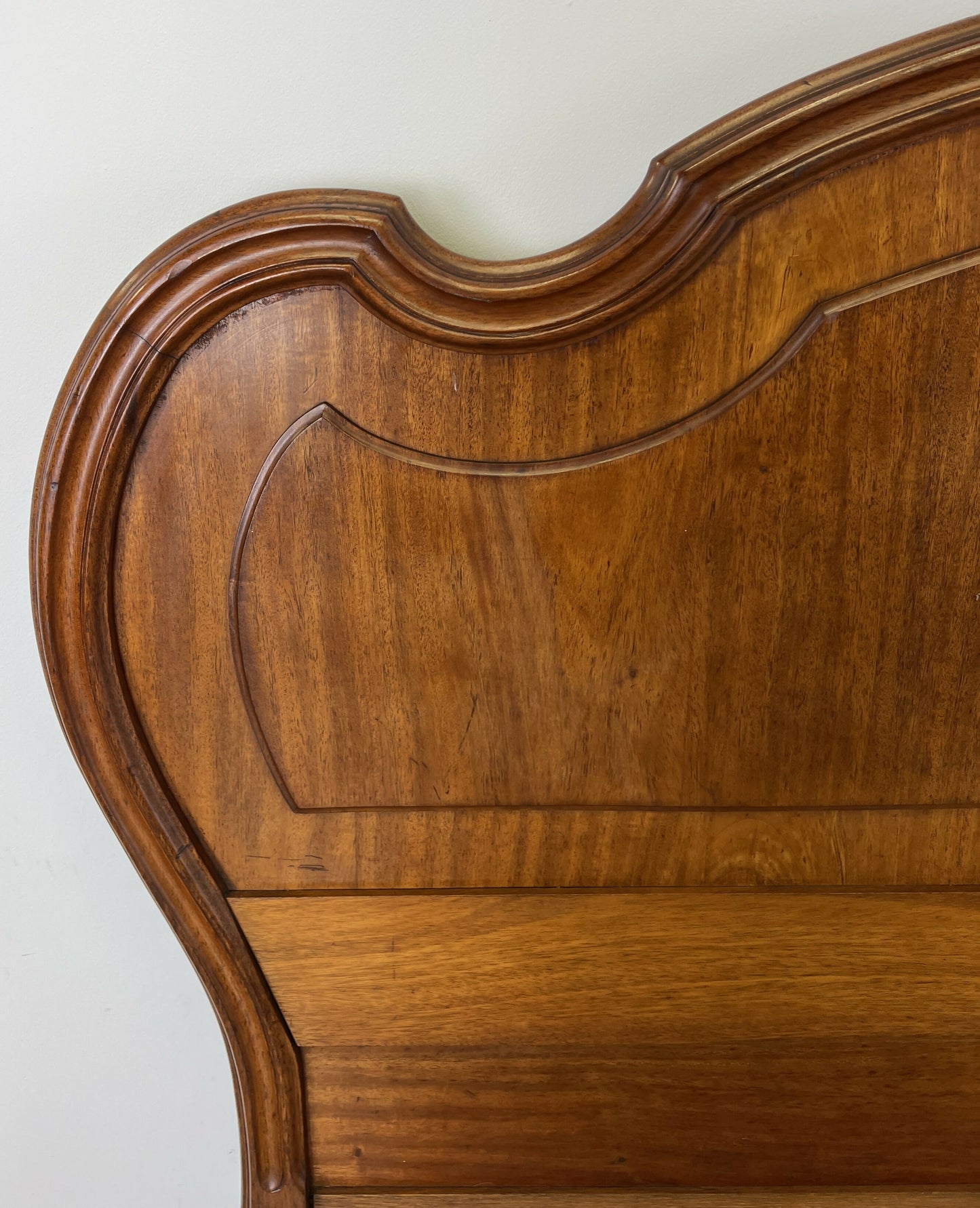 Headboard Antique French Style Walnut Double Bed Carved Headboard LOT 6452
