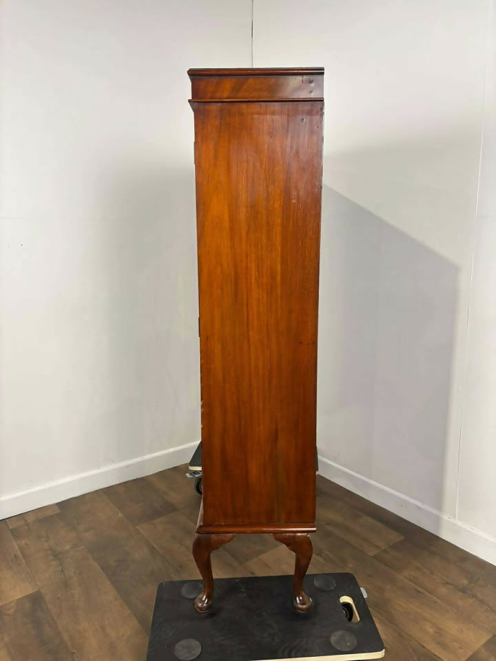 Early 20th Century Mahogany Bookcase on Queen Anne Legs