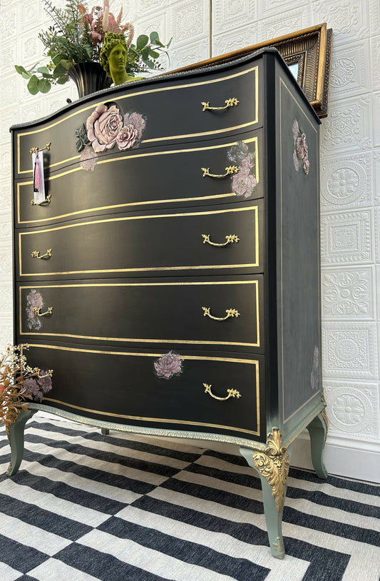 Amore Emotivo Dresser, 5 Drawers, Dusty Rose Pink, Black, Khaki Green with Gold Accents