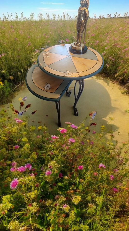 duo of tables, Wings and Things