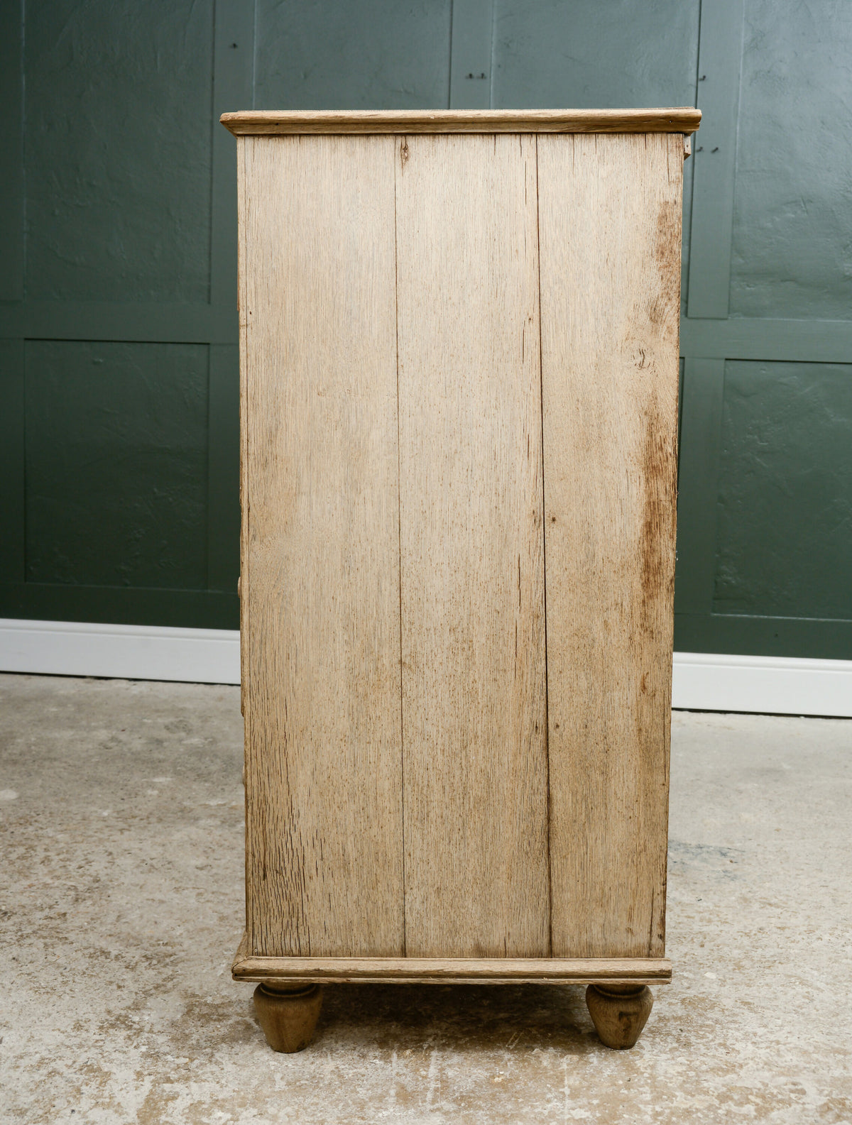 Antique Pale Oak Chest of Drawers - Extra Large