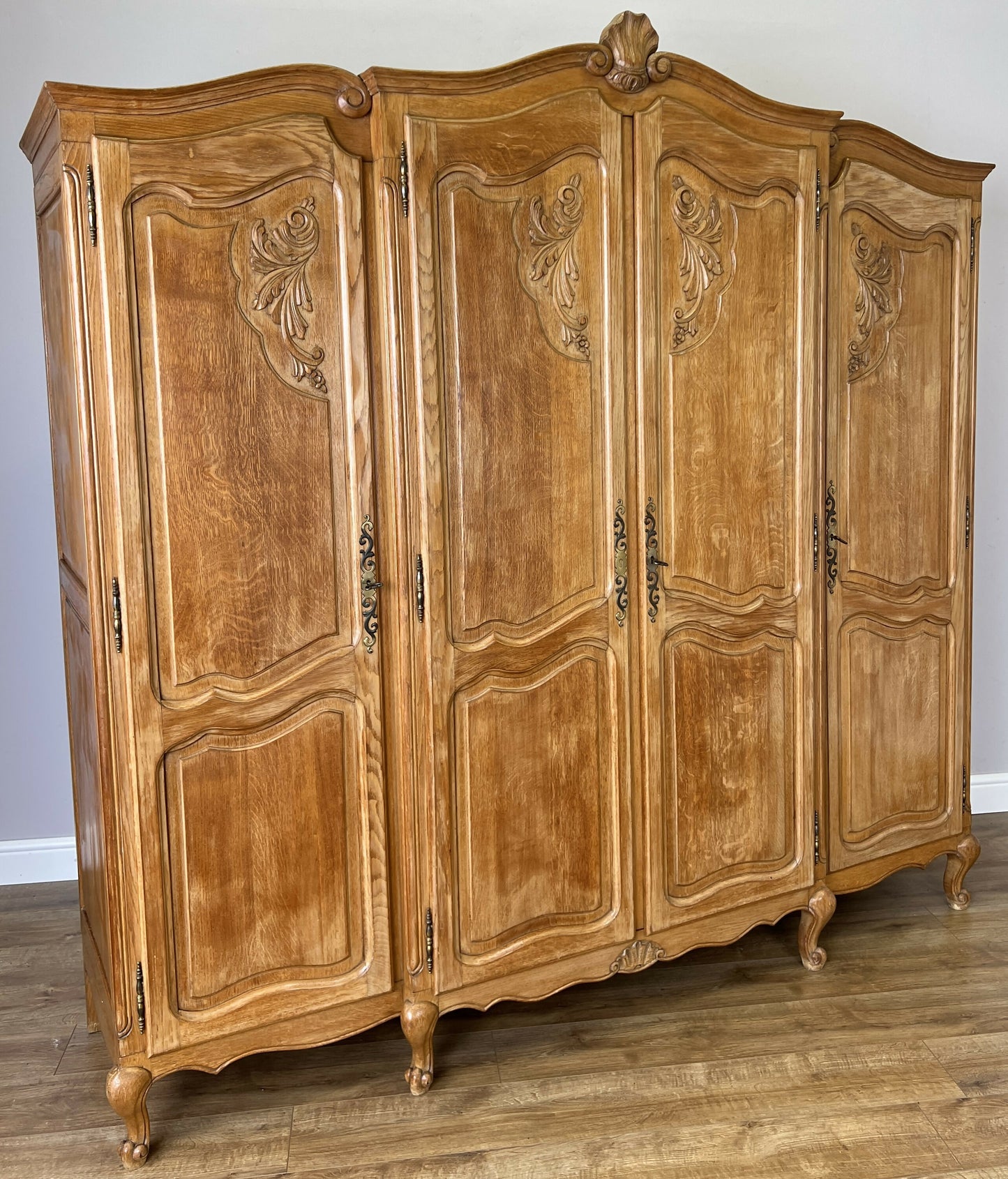 Wardrobe Vintage French Louis XVI Style Oak Four Door Carved Armoire LOT 6384