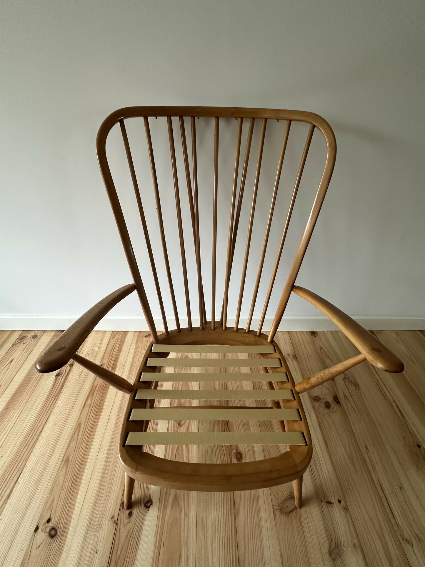 Vintage Ercol Windsor Low Easy Chair Blue Label