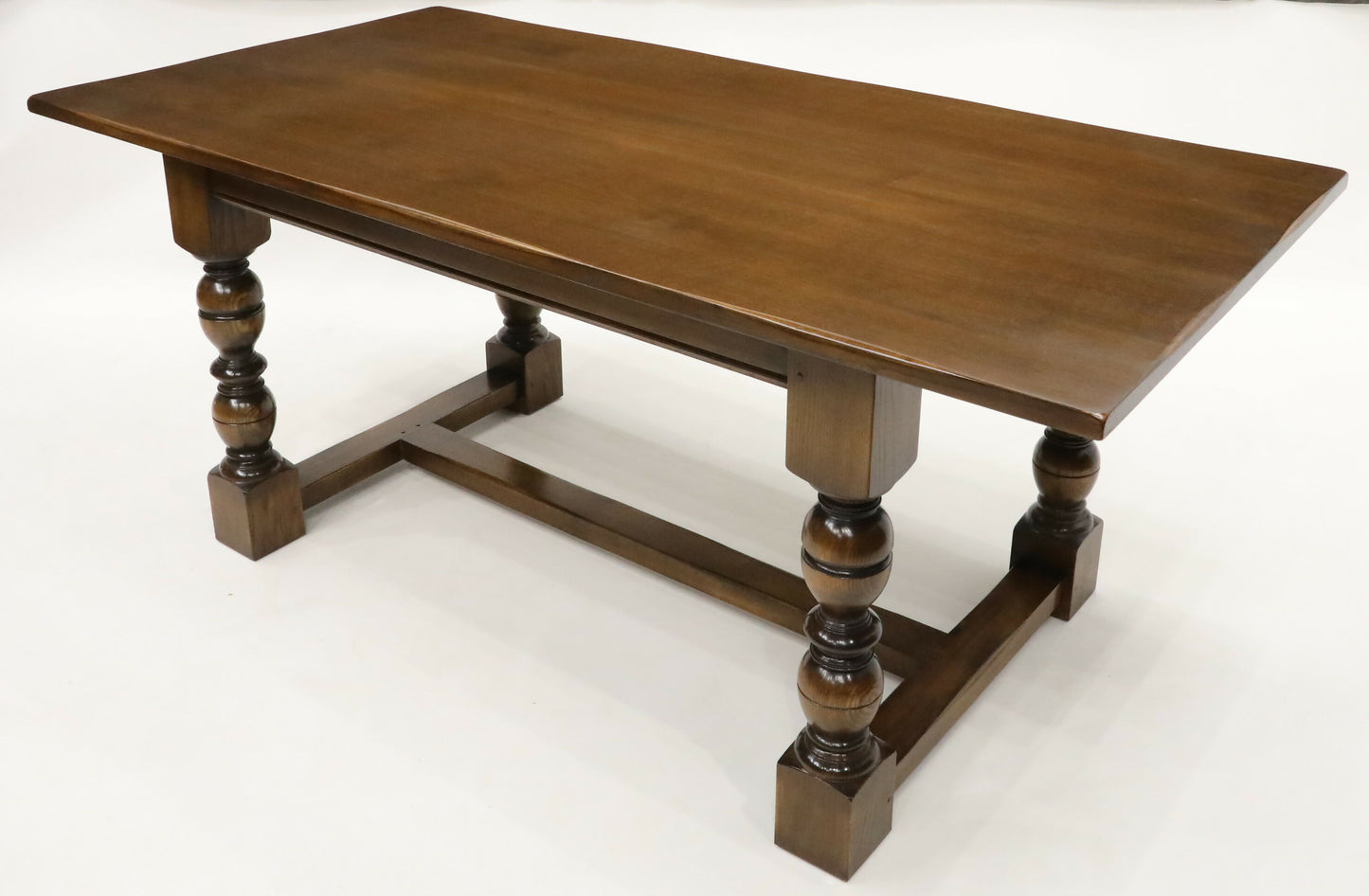 Large Solid Oak Dining Table 6ft x 3ft Bevan Funnell Reprodux FREE UK Delivery. SBR7927/1404C