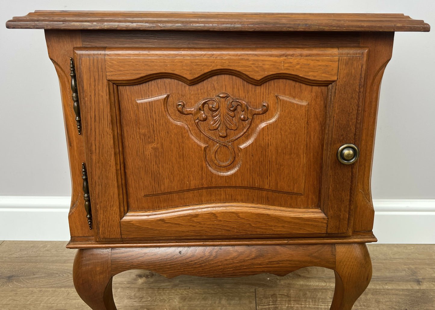 Pair of Bedside Tables Vintage French Louis Oak Nightstands Cabinets LOT 6219