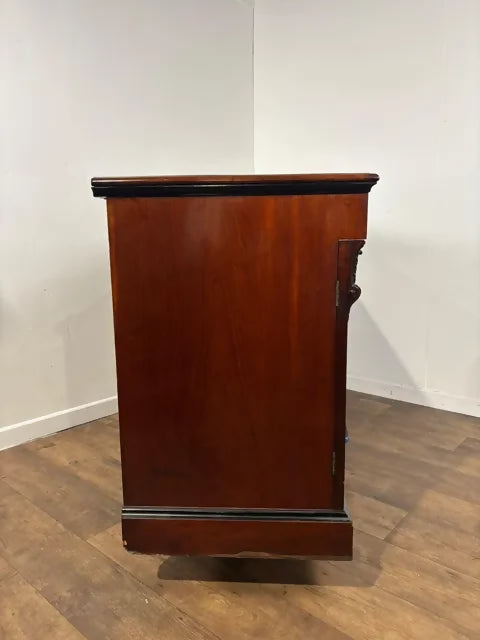 Large Victorian Flame Mahogany Sideboard