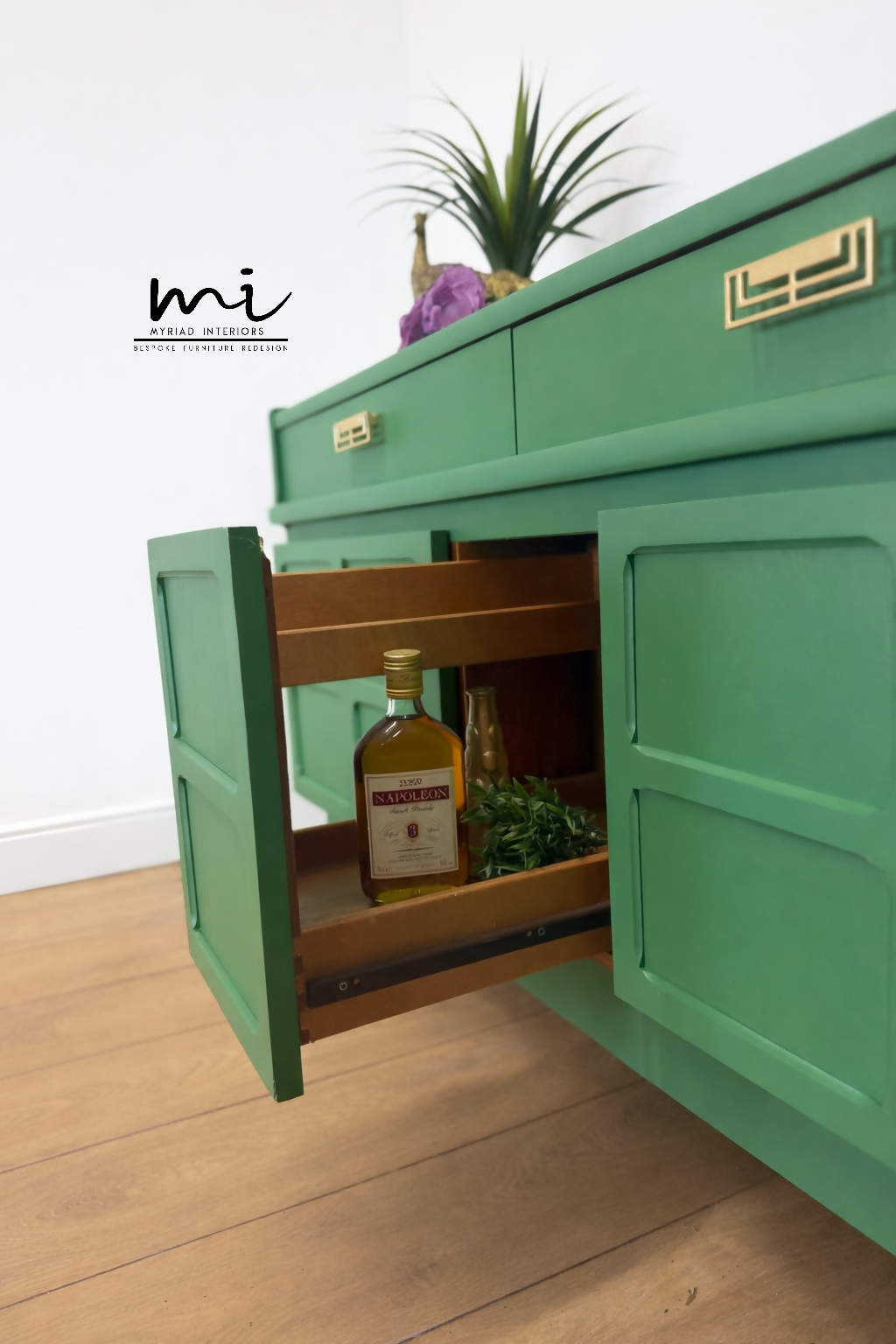 Refinished Mid Century Bright Green Nathan Sodeboard, drinks cabinet, TV stand, media unit