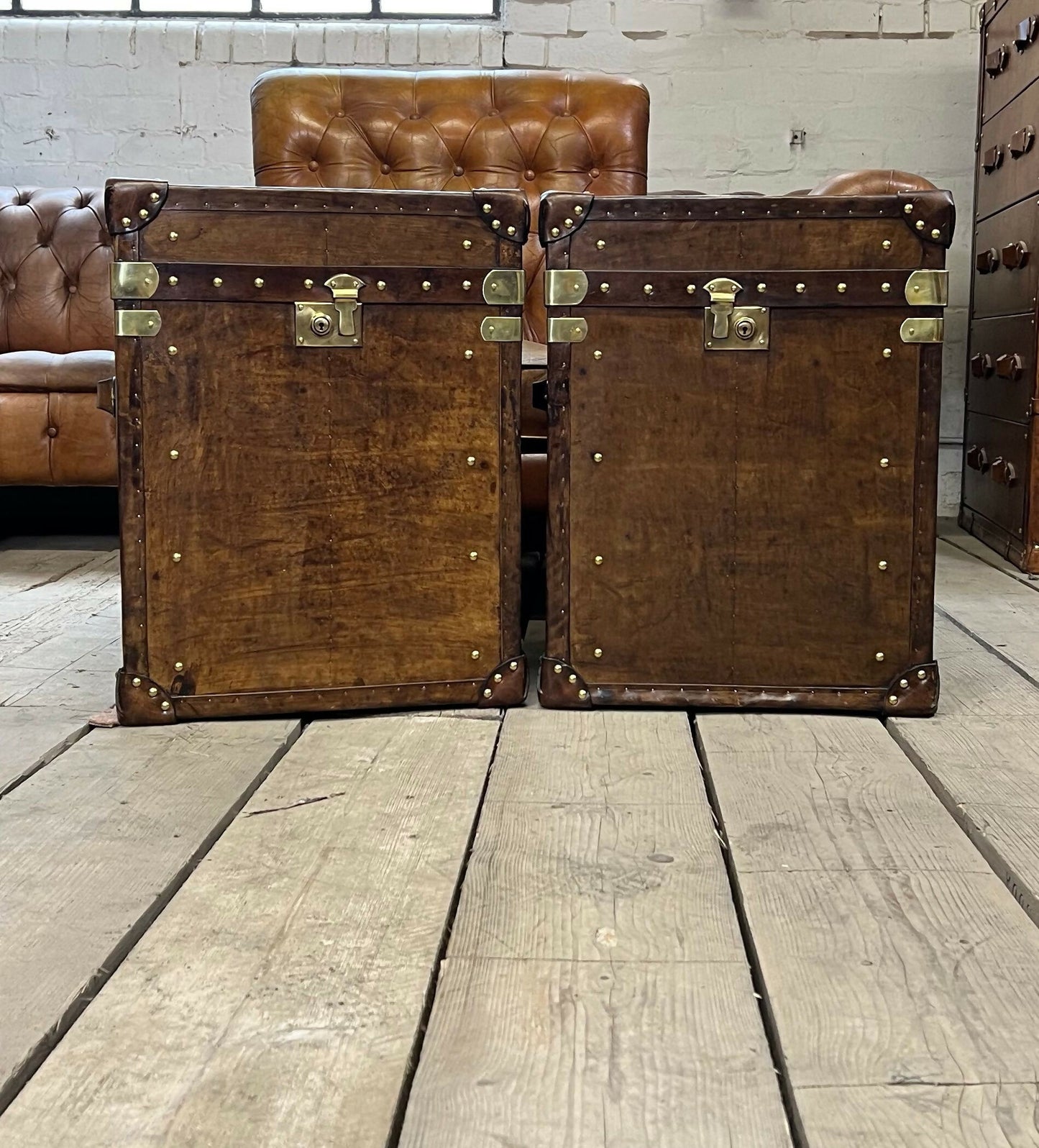 Handmade vintage storage trunks - luxury custom made - brown leather accent tables