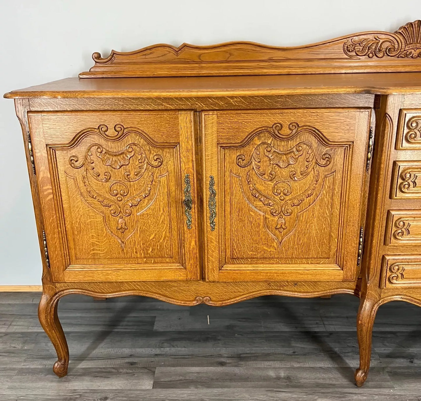 Vintage French Oak Sideboard Louis XIV Style Buffet Cabinet Cupboard LOT 3820