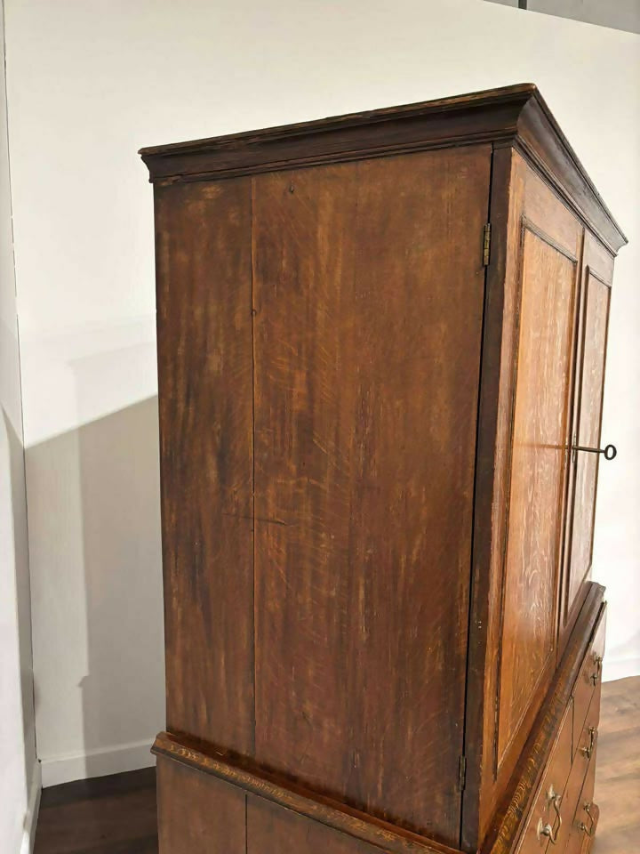 George III Oak Linen Press (c. Late 18th Century)
