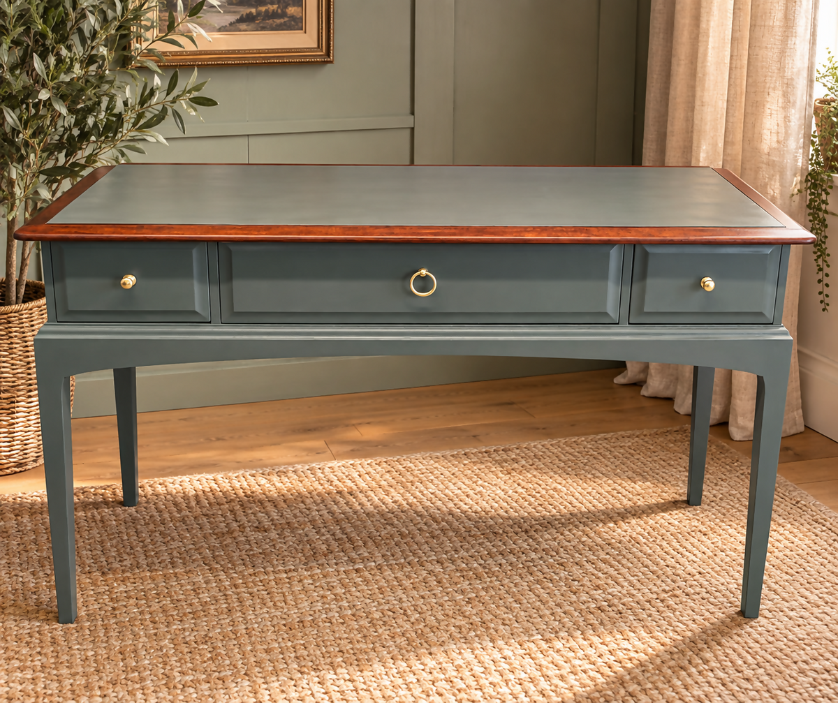 Stag Minstrel dressing table console table writing desk