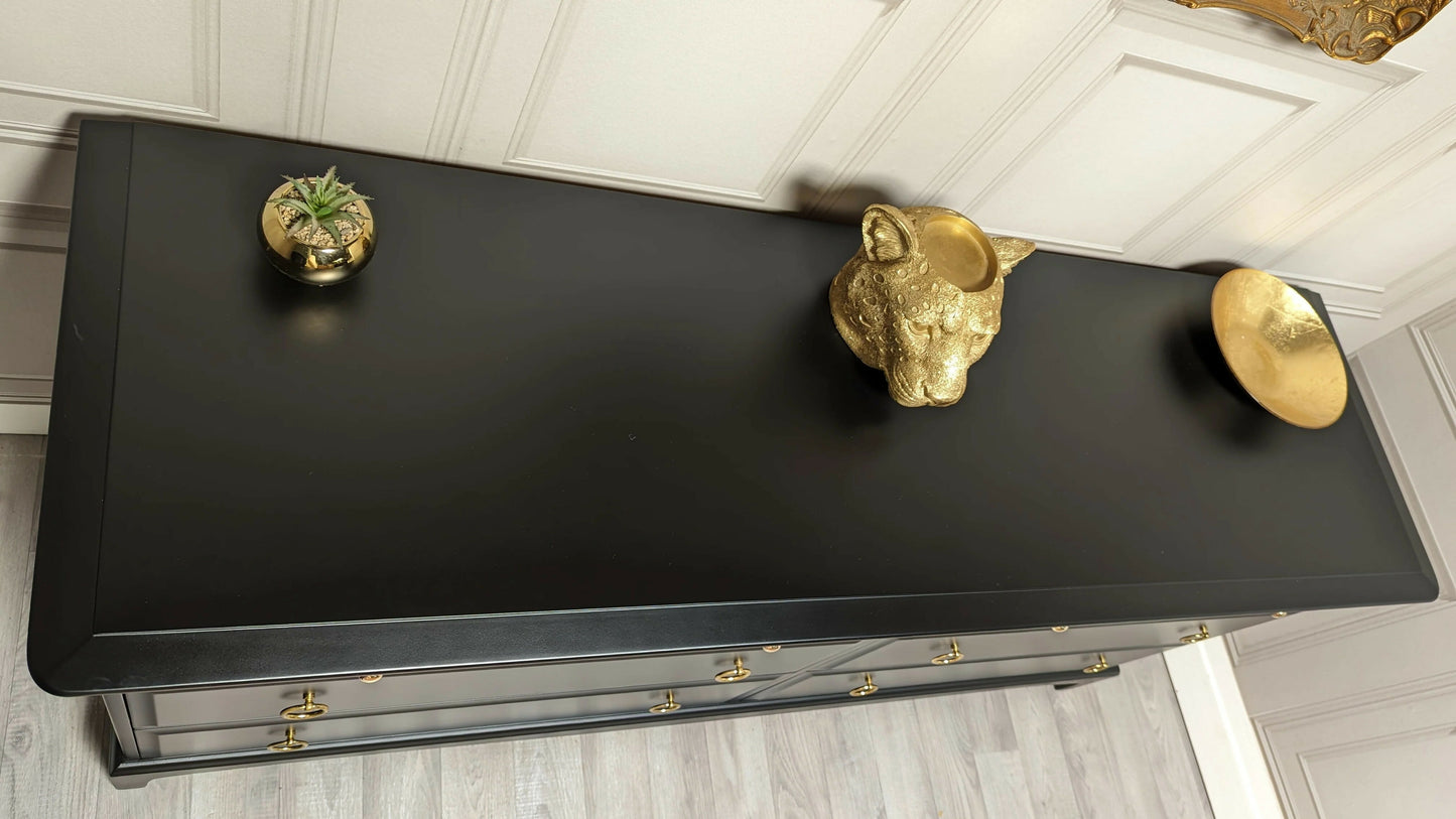 Stag Minstrel Captains Chest , 8 Drawer Captains Chest in Black