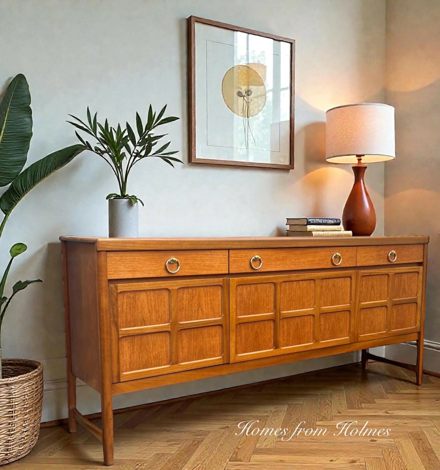 Nathan sideboard / Nathan drinks Cabinet / Mid Century sideboard / mcm sideboard / Retro / original / Teak / Nathan furniture /