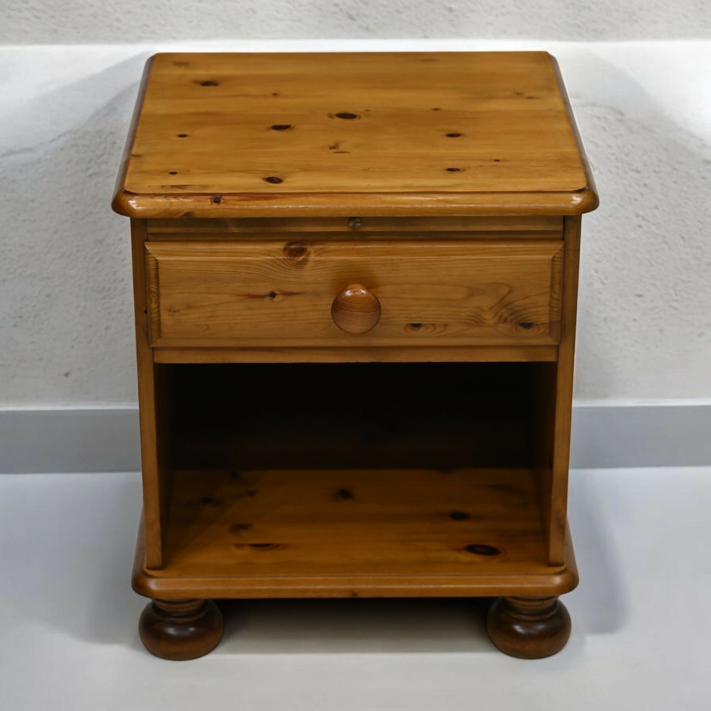 Pine Bedside Cabinet Knotted Pine Drawer Bun Feet Ducal Style FREE UK Delivery