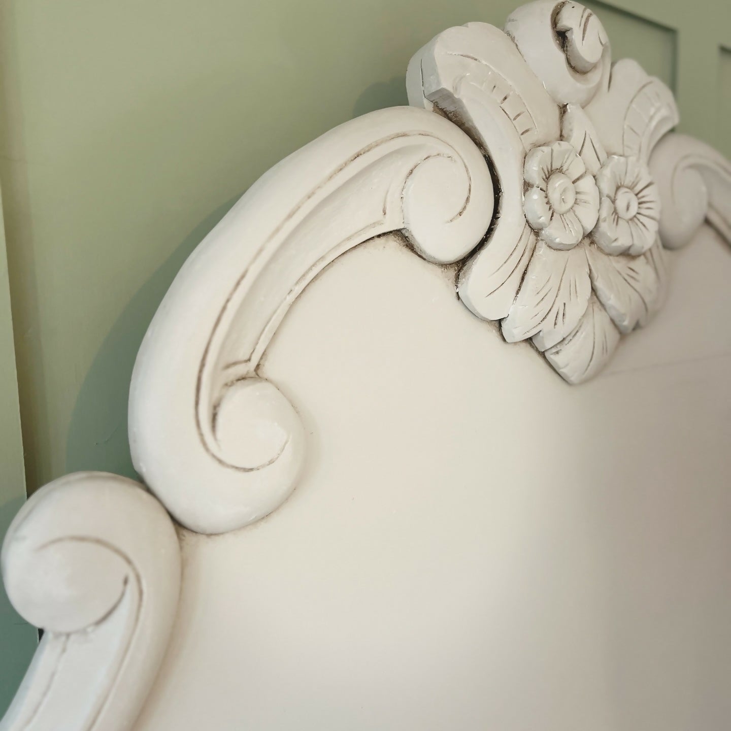 French bedroom headboard and drawers set