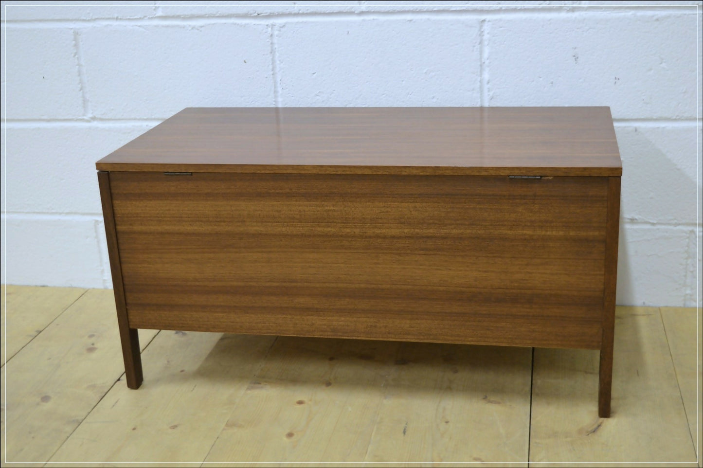 vintage blanket box Meredew coffee table teak tv stand danish design DEKIVERY