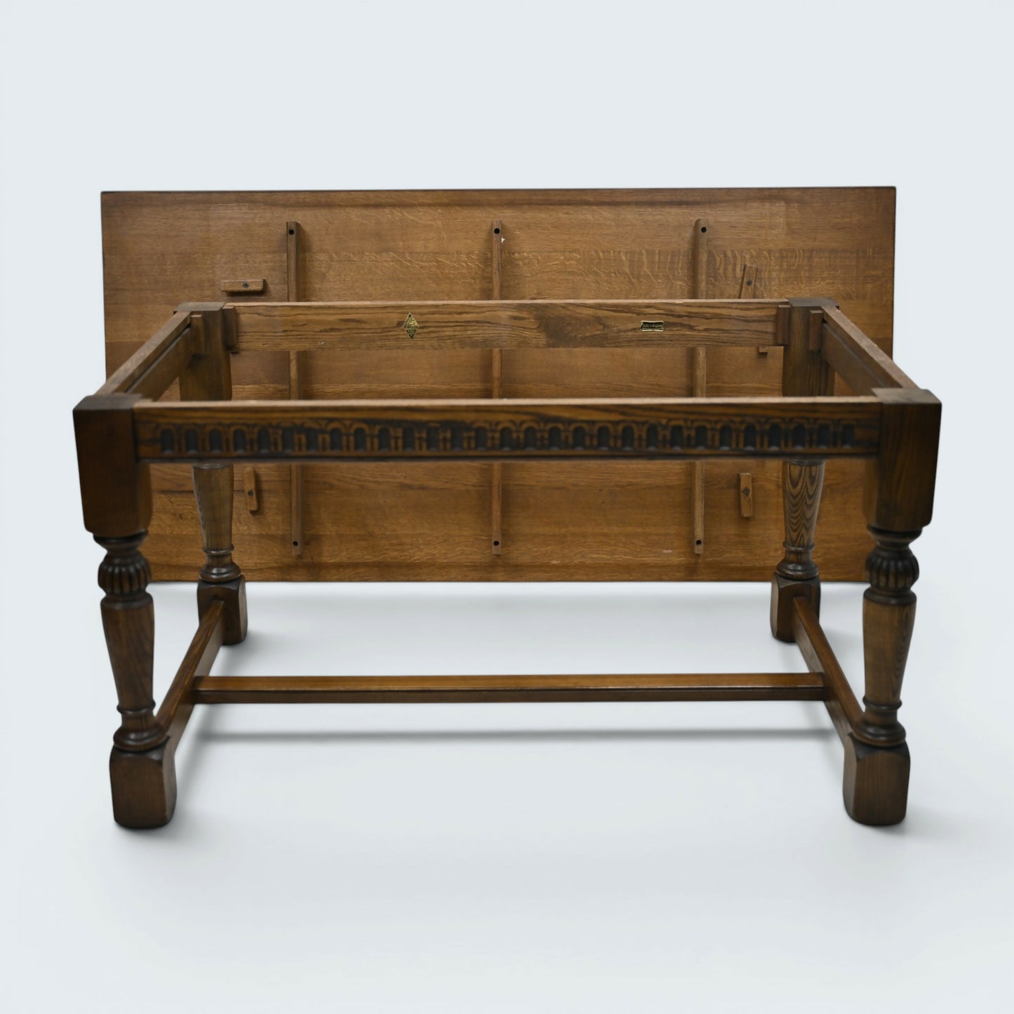 Old Charm Exeter Solid Oak Dining Table Light Oak VGC Seats 8 FREE UK Delivery