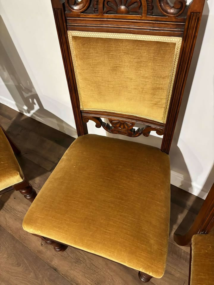 Four Edwardian Carved Walnut Dining Chairsz