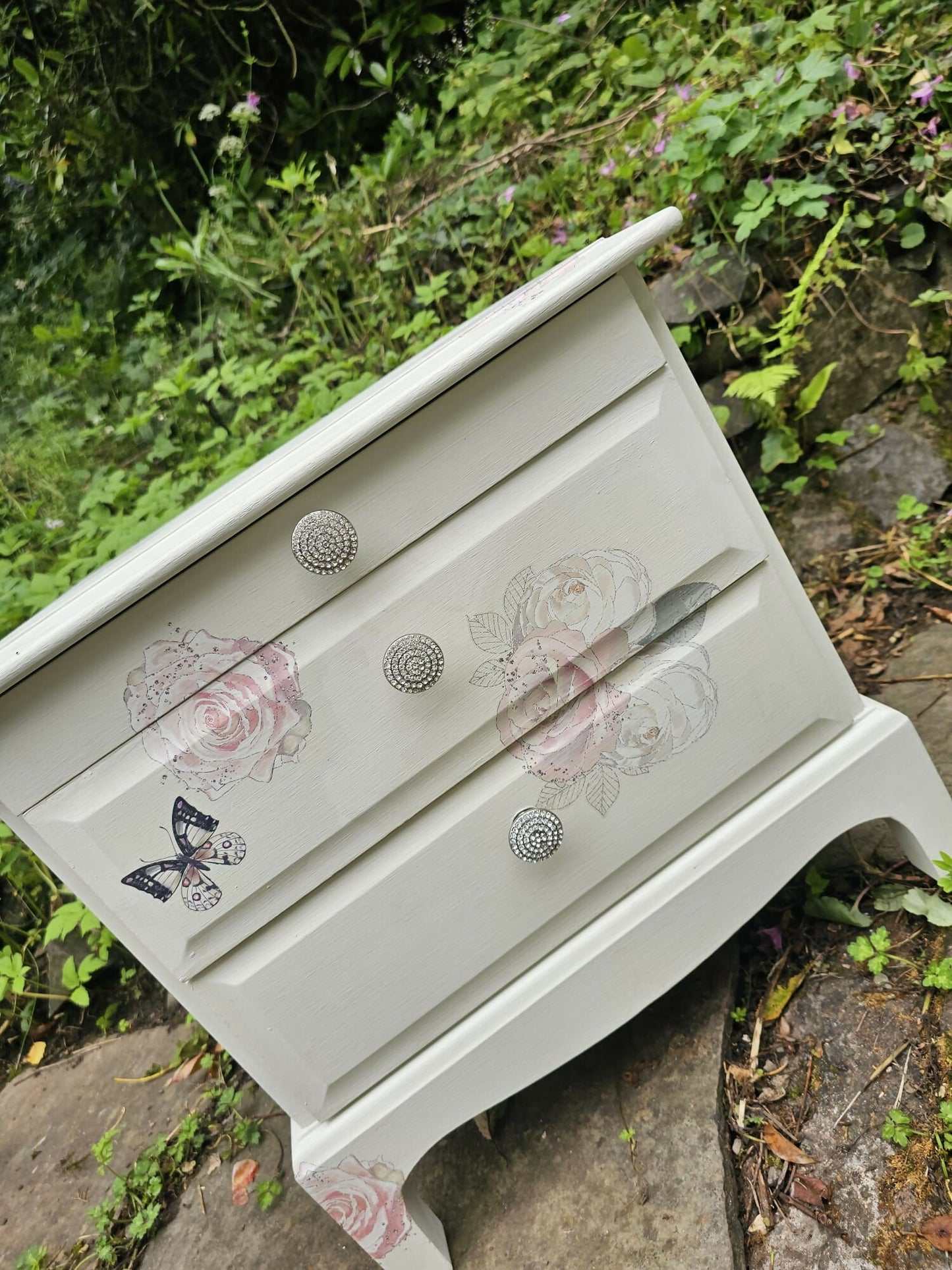 Stag Minstrel beside cabinet with 2 drawers & pullout tray painted in clotted cream