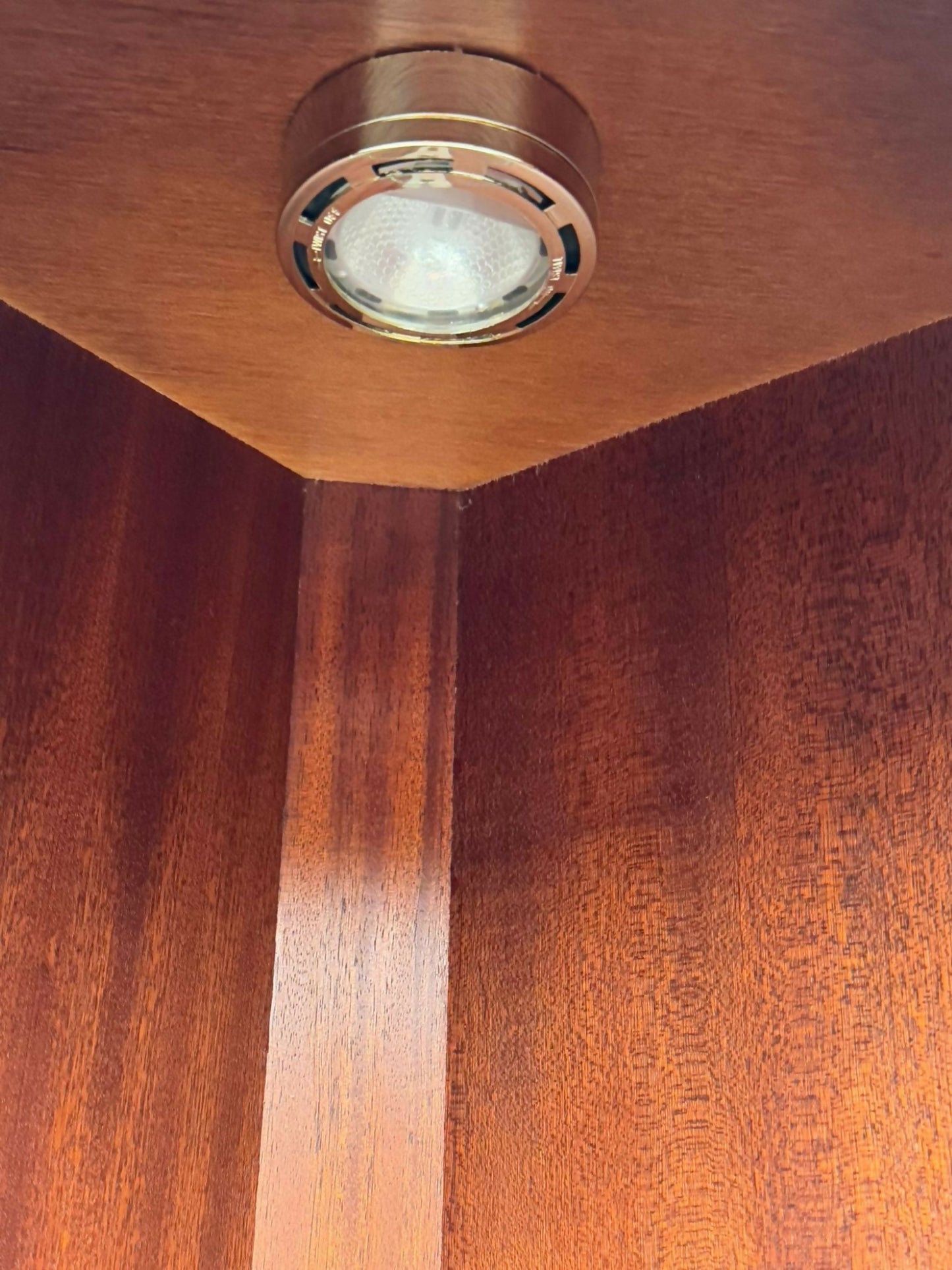 Charles Barr Figured Mahogany Corner Cabinet / Corner Cupboard