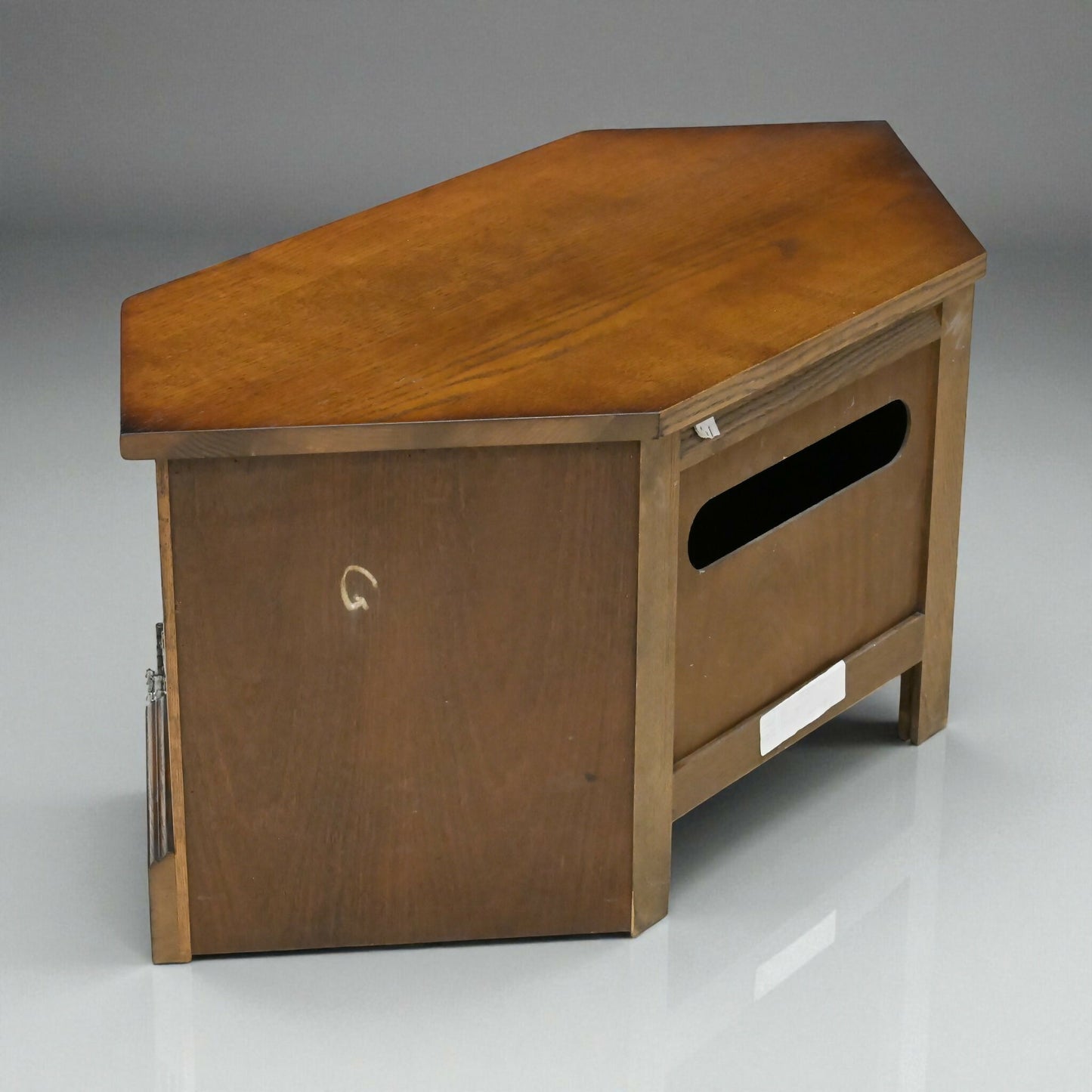 Old Charm TV Stand Corner Video Cabinet "Light Oak" #2084 FREE UK Delivery*. SBR10954/1809E